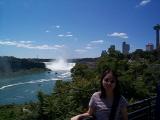 [Photo of Ying and the Horseshoe Falls]